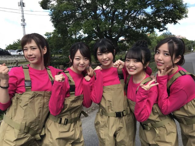 AKB48が泥まみれ！「緊急SOS！池の水ぜんぶ抜く大作戦」出演：大家志津香、加藤玲奈、峯岸みなみ、向井地美音、横山由依 [6/24 19:54～]